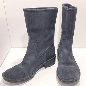 Born blue suede boots